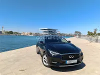 Usado Infiniti Q30 Premium 122 CV (89 kW) 2019 Negro Berlina