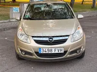 Usado Opel Corsa Cosmo 90 CV (66 kW) 2008 Beige Utilitario
