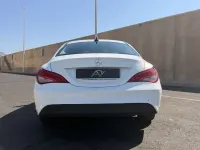 Usado Mercedes CLA180 122 CV (89 kW) 2018 Blanco Coupe