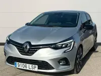 Usado Renault Clio Zen 90 CV (66 kW) 2021 Gris Utilitario
