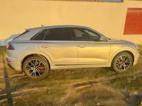Usado Audi Q8 Premium 286 CV (210 kW) 2019 Gris SUV