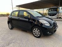 Usado Toyota Yaris Active 90 CV (66 kW) 2009 Negro Utilitario