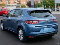 Usado Renault Mégane IV Zen 130 CV (95 kW) 2018 Azul Berlina