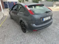 Usado Ford Focus Sport 136 CV (100 kW) 2006 Gris / plata Berlina