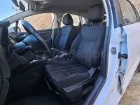 Usado Citroën C4 114 CV (83 kW) 2014 Blanco Berlina