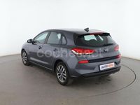 Usado Hyundai i30 120 CV (88 kW) 2019 Gris Berlina