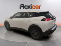 Usado Peugeot 2008 Active 110 CV (80 kW) 2021 Blanco SUV