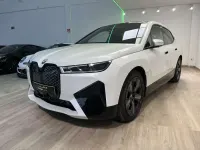 Usado BMW i7 M Sport 334 kW (455 CV) 2023 Blanco Berlina