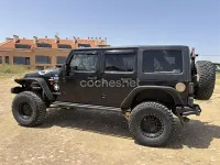 Usado Jeep Wrangler Unlimited Sahara 284 CV (208 kW) 2015 Negro SUV