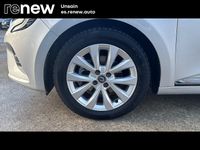 Usado Renault Clio V Zen 140 CV (102 kW) 2021 Gris Berlina