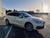 Usado Seat Leon XCELLENCE 150 CV (110 kW) 2022 Blanco Familiar