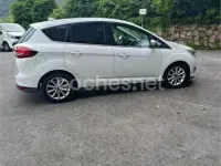 Usado Ford C-MAX Titanium 120 CV (88 kW) 2015 Blanco Monovolumen