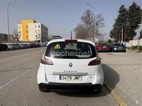 Begagnad Renault Scénic III 95 HK (69 kW) 2016 Vit Minibuss