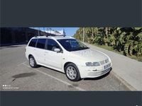 Usado Fiat Stilo Active 100 CV (73 kW) 2005 Blanco Familiar