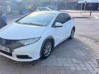 Usado Honda Civic Sport 142 CV (104 kW) 2013 Blanco Berlina