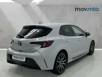 Usado Toyota Corolla Sport 140 CV (102 kW) 2023 Gris / plata Berlina