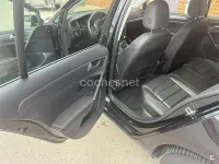 Usado VW Golf VII Advance 130 CV (95 kW) 2019 Negro Berlina