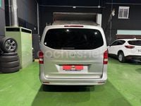 Usado Mercedes V220 Avantgarde 163 CV (119 kW) 2021 Gris / plata Monovolumen