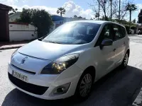 Usado Renault Scenic E-Tech Dynamique 110 CV (80 kW) 2011 Blanco Monovolumen