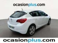 Usado Opel Astra Enjoy 95 CV (69 kW) 2011 Blanco Utilitario