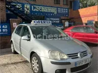 Usado VW Golf IV Highline 140 CV (102 kW) 2006 Gris / plata Berlina