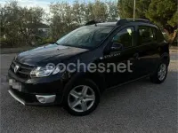 Usado Dacia Sandero Stepway 90 CV (66 kW) 2014 Negro Berlina
