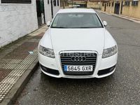 Usado Audi A6 170 CV (125 kW) 2010 Blanco Familiar
