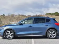 Usado Ford Focus Active X 125 CV (91 kW) 2021 Azul Berlina