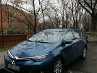 Usado Toyota Auris Active 112 CV (82 kW) 2016 Azul Berlina