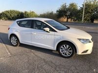 Usado Seat Leon Reference 105 CV (77 kW) 2013 Blanco Berlina