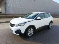 Usado Peugeot 3008 Active 131 CV (96 kW) 2019 Blanco SUV