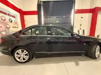 Usado Mercedes C220 Elegance 170 CV (125 kW) 2011 Negro Berlina