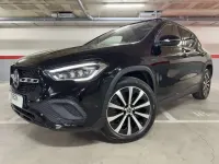 Usado Mercedes GLA250 218 CV (160 kW) 2021 Negro SUV