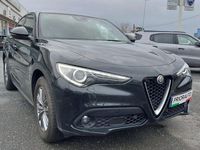 Usado Alfa Romeo Stelvio Super 160 CV (117 kW) 2022 Negro SUV