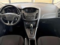 Usado Ford Focus Trend 125 CV (91 kW) 2017 Gris Utilitario