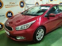 Używany Kia Ceed 100 KM (73 kW) 2013 Czerwony Hatchback