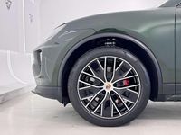 Usado Porsche Macan 380 kW (517 CV) 2025 Verde SUV