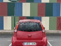 Usado Opel Agila Enjoy 86 CV (63 kW) 2009 Rojo Berlina
