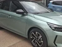 Nuevo Opel Corsa 101 CV (74 kW) 2026 Eukalyptus green Utilitario