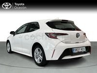 Usado Toyota Corolla Active 122 CV (89 kW) 2022 Blanco Berlina