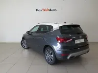 Usado Seat Arona Xperience 115 CV (84 kW) 2025 Gris SUV