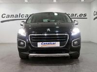 Usado Peugeot 3008 Style 120 CV (88 kW) 2014 Negro Familiar