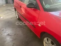 Usado Seat Ibiza Reference 85 CV (62 kW) 2007 Rojo Utilitario