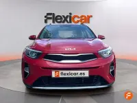 Usado Kia Stonic 100 CV (73 kW) 2024 Rojo SUV