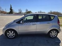 Usado Mercedes A180 Style 109 CV (80 kW) 2012 Gris / plata Berlina