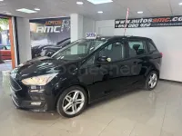 Usado Ford Grand C-Max Business Edition 120 CV (88 kW) 2016 Negro Monovolumen