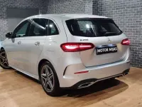 Usado Mercedes B200 163 CV (119 kW) 2023 Gris Utilitario