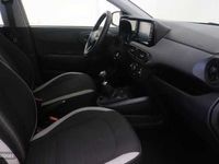 Usado Hyundai i10 67 CV (49 kW) 2024 Angrove green Utilitario