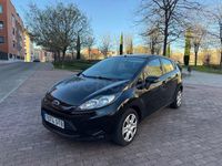 Usado Ford Fiesta Trend 68 CV (50 kW) 2010 Negro Utilitario