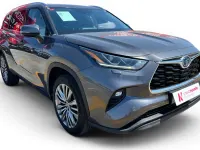 Usado Toyota Highlander Advance 246 CV (180 kW) 2021 Gris SUV